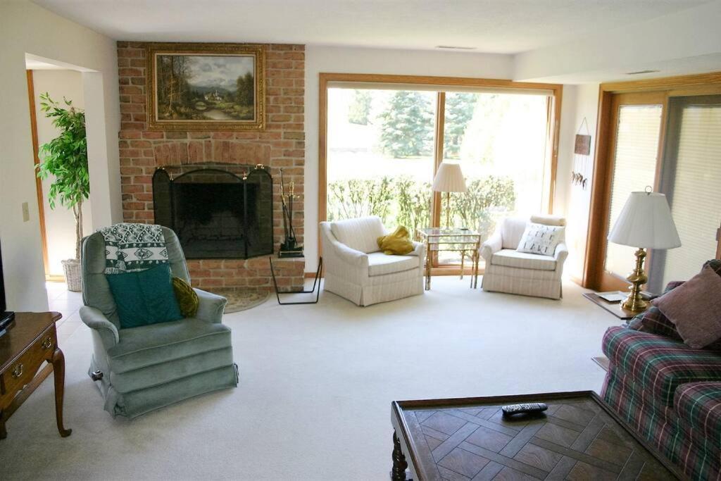 Private Guest Suite On The Portage Lakes 阿克伦 外观 照片