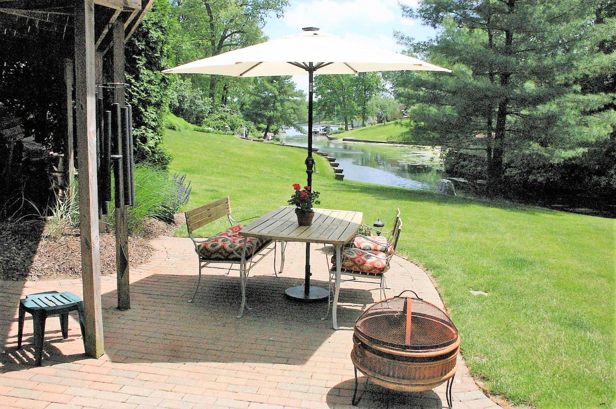 Private Guest Suite On The Portage Lakes 阿克伦 外观 照片